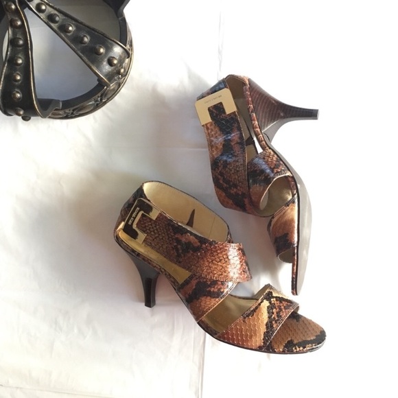 Michael Kors Beverly High Heels Sandal Size 7.5 - Picture 2 of 5